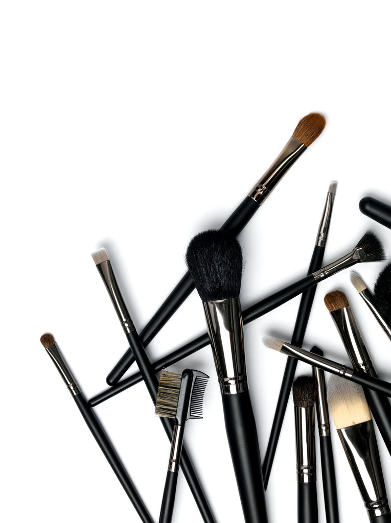 5 MUST HAVE MAKEUP BRUSHES (THE ONES YOU REALLY NEED!)